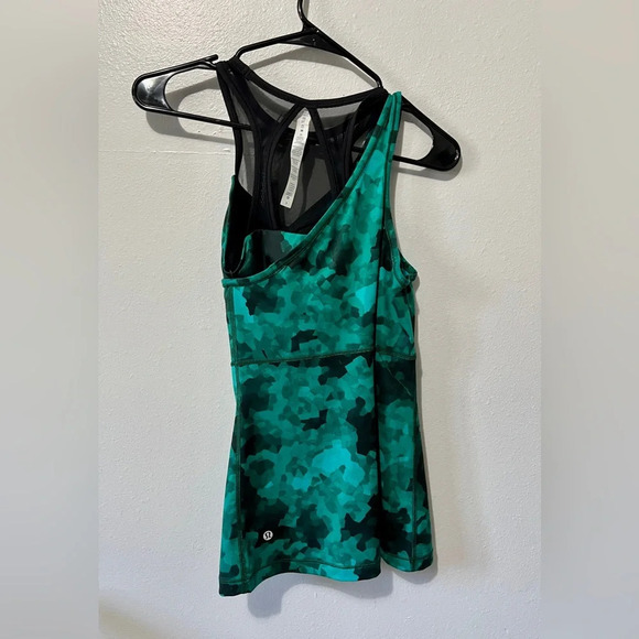 Lululemon Emerald Meshed Up 2-in-1 Tank Top - Size 4 - Picture 3 of 8